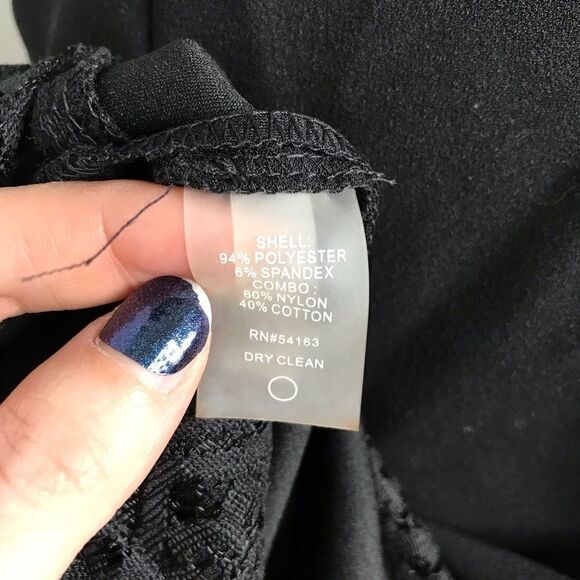 Gorgeous Sleeveless Tommy Hilfiger Dress - Picture 9 of 10